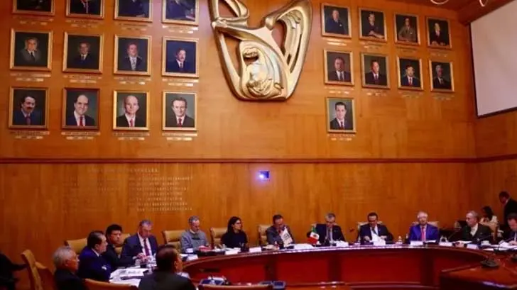 Aprueban seguro para beneficiarios de Jóvenes Construyendo el Futuro