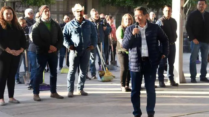 Inicia el programa ‘Limpiando Mi Escuela’; limpiarán y reforestarán planteles educativos