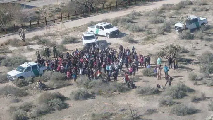 Asegura Patrulla Fonteriza un grupo de 325 migrantes