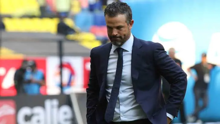 Rafa Puente continúa como técnico de Querétaro
