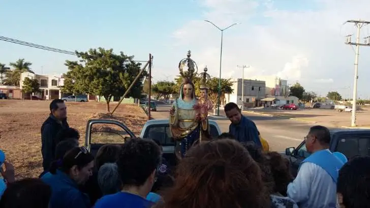 VIDEO | ‘Llora’ la Virgen de Dolores en Empalme; algunos atribuyen el hecho como un milagro