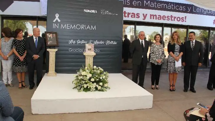 Rinden homenaje a Gustavo Aguilar