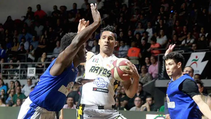 Rayos de Hermosillo caen en arranque del Cibacopa ante Halcones