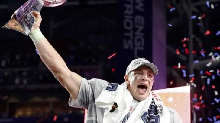 Rob Gronkowski anuncia su retiro de la NFL