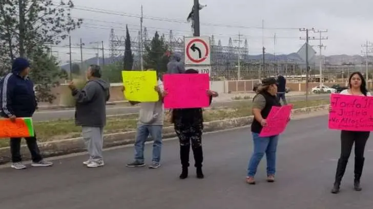 Tras 80 días de protesta, usuarios de Agua Prieta entregan las oficinas de la CFE