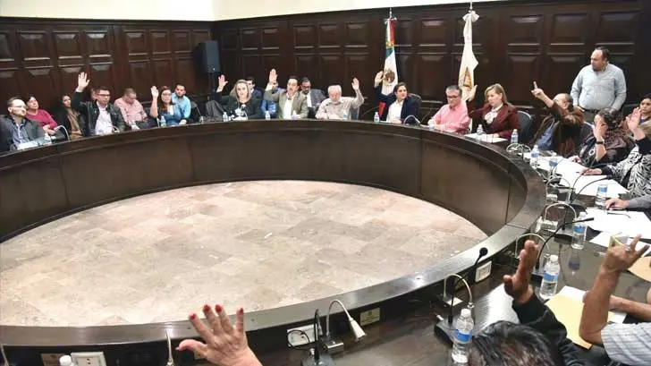 Buscan hacer obligatorios los daños a terceros