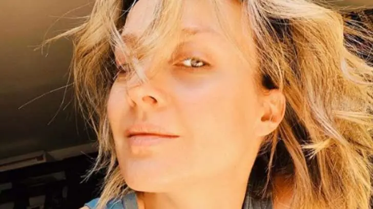 Fey agradece a fans y comparte una foto donde muestra sus atributos