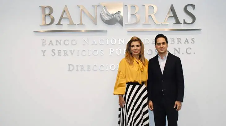 Gobierno del Estado y Banobras avanzan en el proceso de compra-venta de estadios