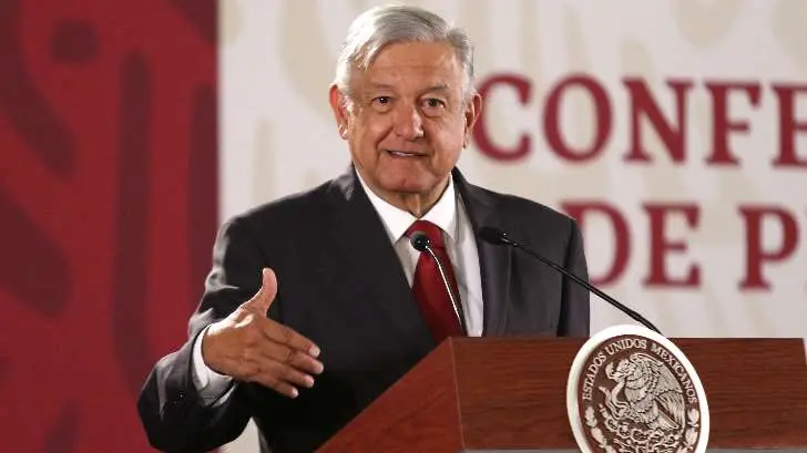 Asegura AMLO sacará de pobres a 25 millones