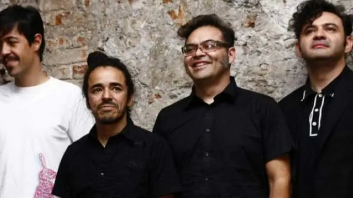 Café Tacvba denuncia robo de sus instrumentos en carretera de Puebla