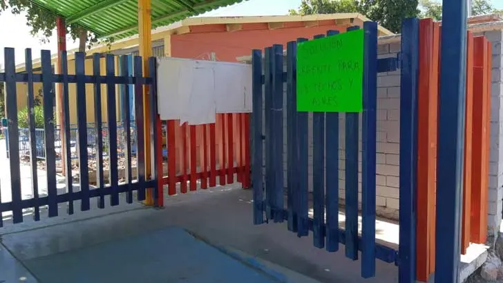 AUDIO | Padres de familia toman jardín de niños José S.Healy