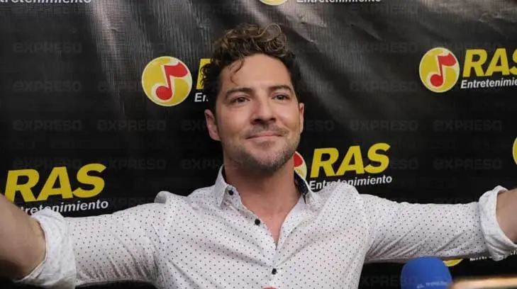 David Bisbal enamora a sus fans en el Palenque de la ExpoGan