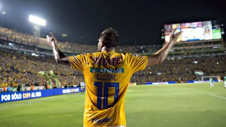 André-Pierre Gignac empata a Tomás Boy como máximo goleador de Tigres