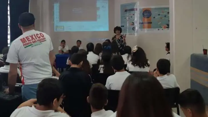 La Unison reconoce a la promotora de lectura Magda Carrillo Rivera