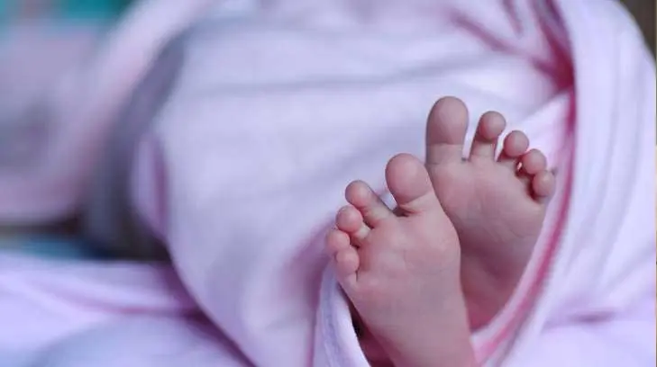 Dianita, bebé abandonada, podría ser entregada a familiares paternos