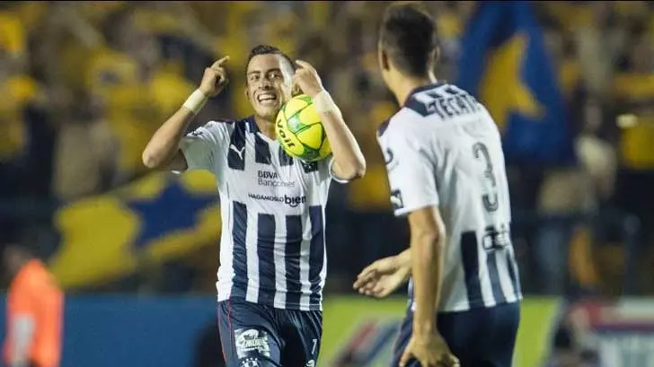 Hasta 95 mil pesos por un boleto para la final regia en reventa