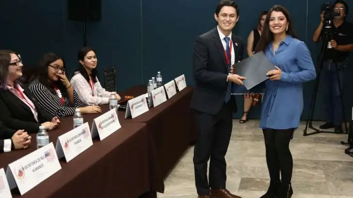 Universitarios sonorenses participan en el Primer Modelo de Naciones Unidas en Sonora