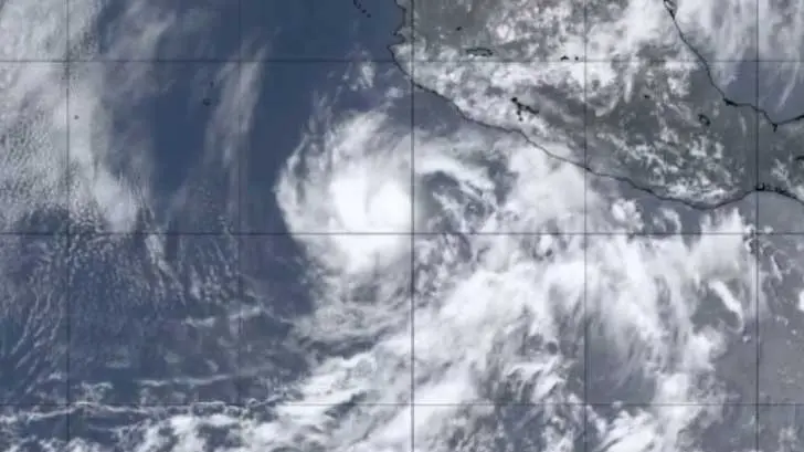 Reportan primera tormenta tropical Alvin en el Pacífico