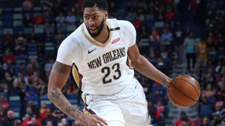 Anthony Davis llega a los Lakers
