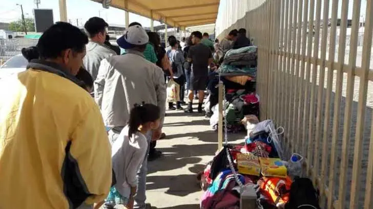 Hará esperar Estados Unidos hasta por un año a solicitantes de asilo