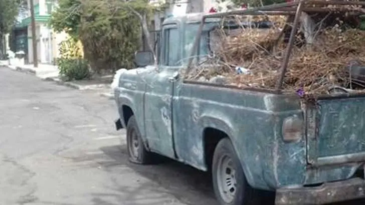 Retiran 80 carros chatarras de la vía pública en Hermosillo