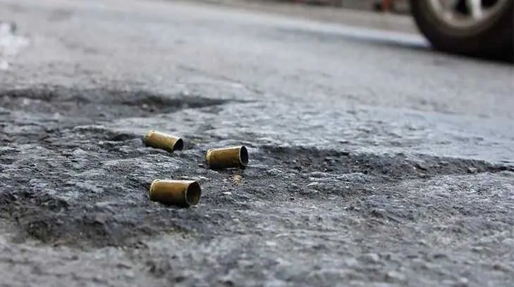 Ejecutan a 2 hombres en la comisaría de Providencia, en Cajeme