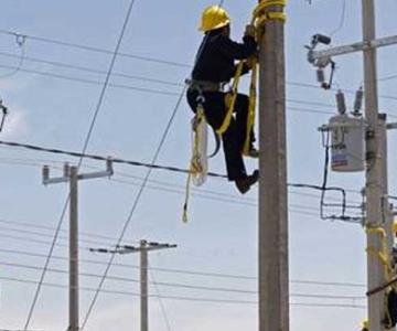 Más de 20 colonias se quedan sin luz en Guaymas y Empalme