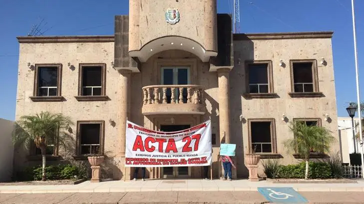 Habitantes de Bácum protestan contra la designación de Benita Aldama como alcaldesa
