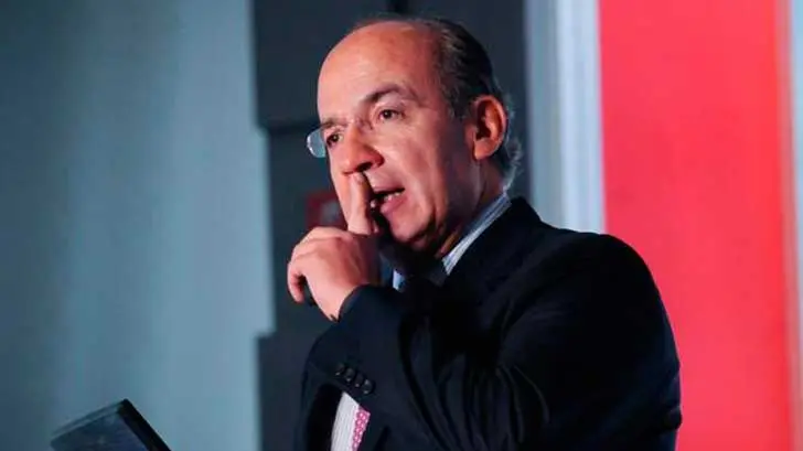 Señor Presidente, escuche a los policías, dice Calderón a López Obrador