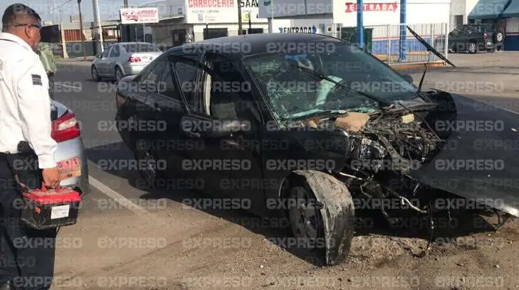 Salud Sonora coordina la atención médica de los lesionados de la volcadura en la carretera Guaymas-HMO