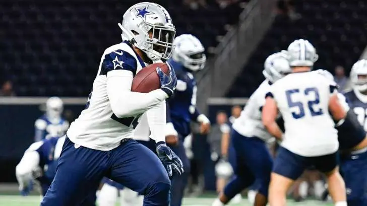 Cowboys y ‘Zeke’ Elliott buscan acuerdo antes del inicio de temporada