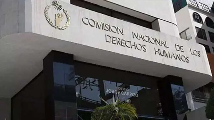 Respeto a CNDH, pero no tiene mucha autoridad moral: AMLO