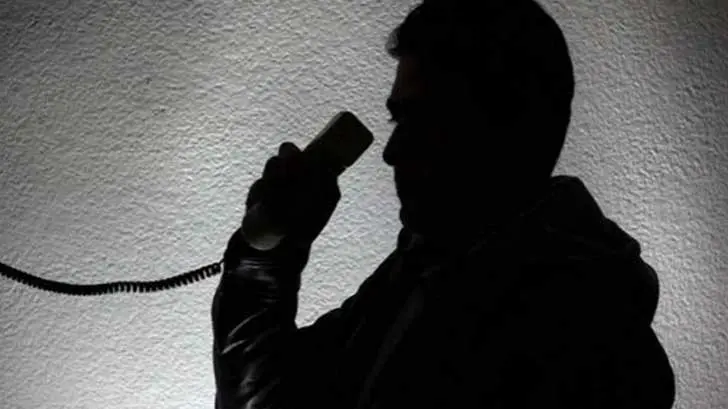 Extorsionadores se hacen pasar por personal del SAT