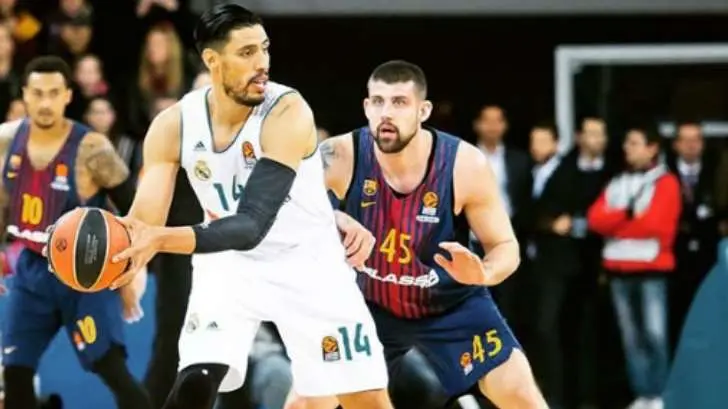 Gustavo Ayón ficha con el Zenit de San Petersburgo