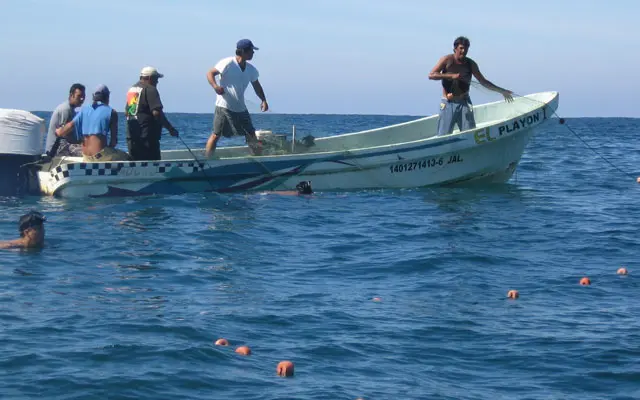 Lo que sabemos sobre la iniciativa que pretende preservar recursos pesqueros para pueblos indígenas