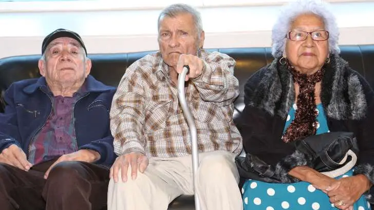 Prodeama instalará guardias para atender a adultos mayores