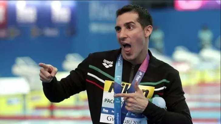 Rommel Pacheco consigue boleto olímpico para México