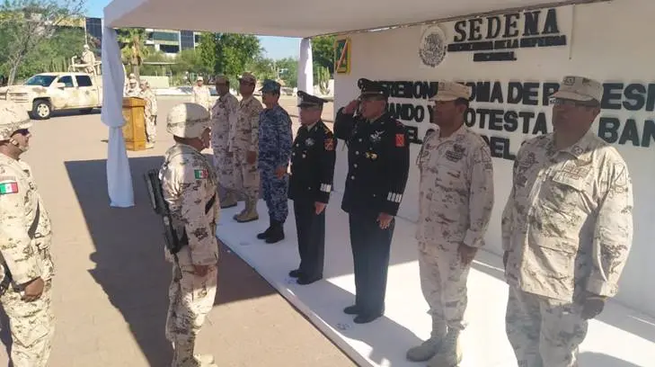 Luis Sánchez Castro rinde protesta como comandante del 24 Batallón de Infantería