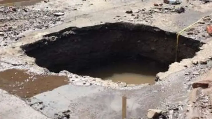 AUDIO | Atienden hasta 2 reportes diarios de vehículos dañados al caer en baches, señala Tránsito Municipal
