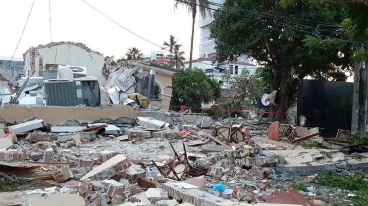 Acumulación de gas provoca explosión en restaurante de hotel en Veracruz