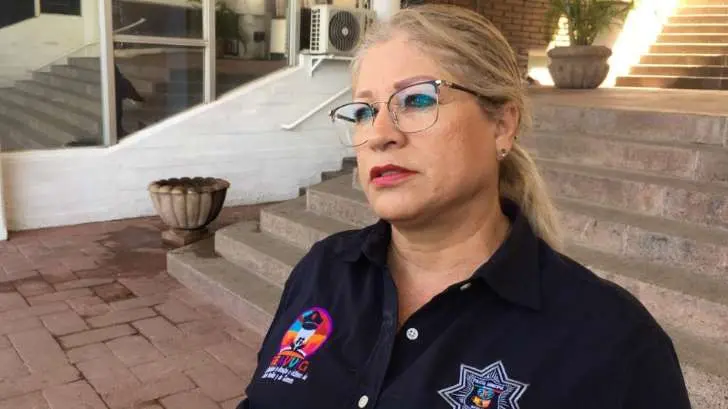 Rescatan a una mujer que deambulaba desnuda por la carretera Navojoa-Los Mochis