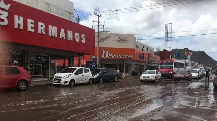 Caen en Guaymas 50.5 mm de lluvia durante 40 minutos, de acuerdo con la Conagua