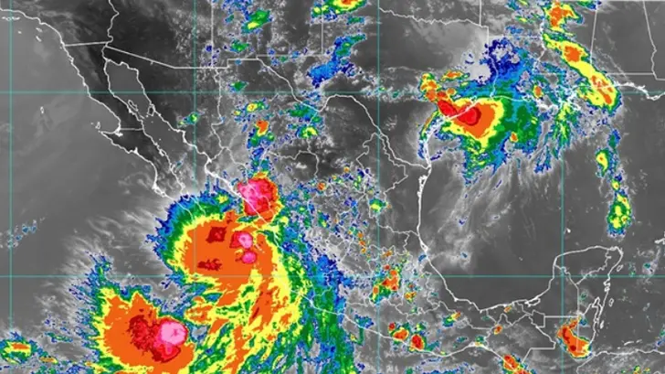 Suspenden clases en 2 mil escuelas del sur de Sinaloa por Lorena