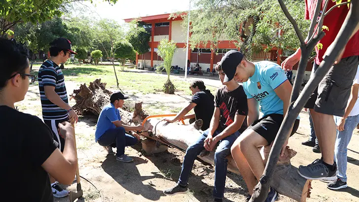 Nuevos venados realizan actividades de limpieza en el ITH