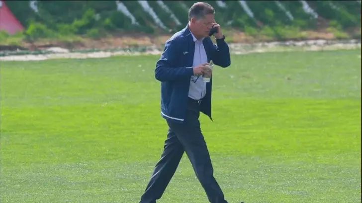 Afición de Cruz Azul le ruega a Ricardo Peláez que regrese