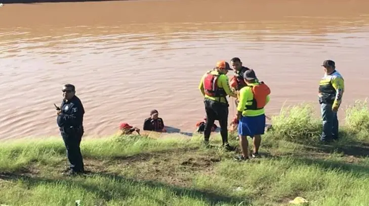 Rescatan cuerpo de mujer que fue tragada por coladera en Culiacán