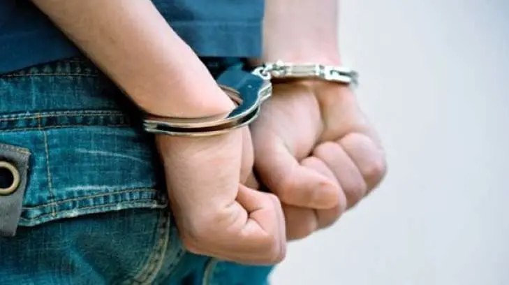 Detienen a ‘machetero’ con droga en la colonia Burócrata de Guaymas