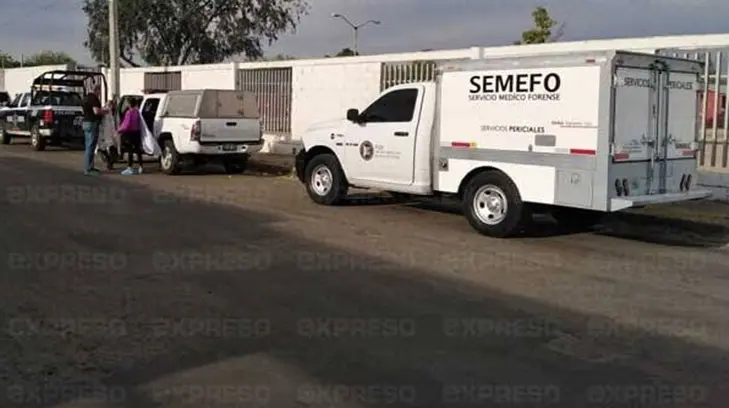 Encuentran a hombre colgado en secundaria de Navojoa