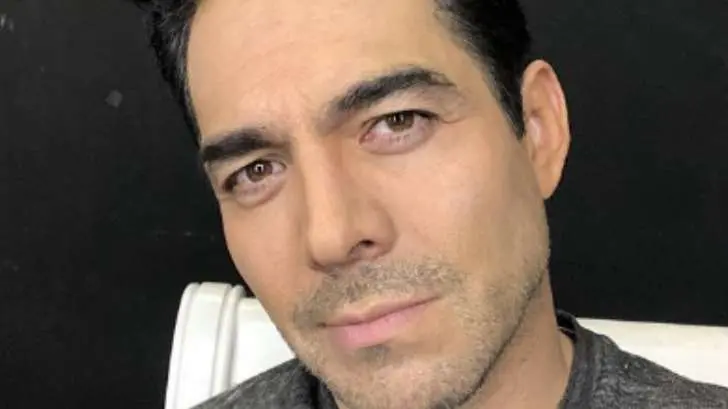 Mamá de Omar Chaparro lo confunde con Joe Jonas