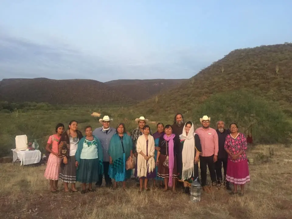 En emotiva ceremonia, yaquis bendicen tumba de Raquel Padilla en El Bacatete